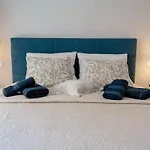 Unique Integrated Aparthotel